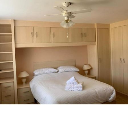 פיינטון Broadshade Holiday Apartments מראה חיצוני תמונה