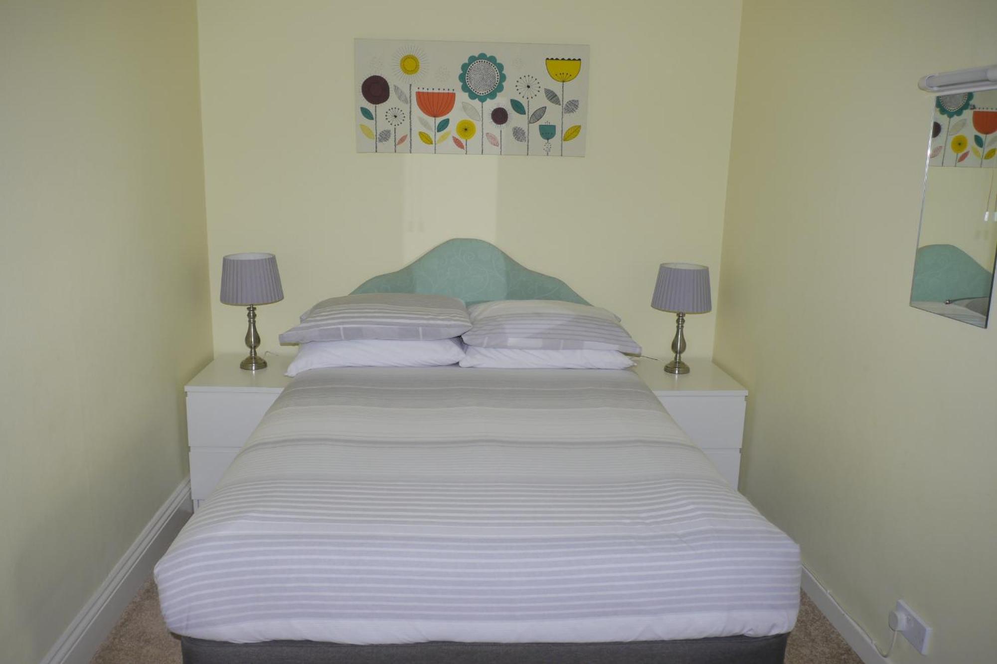 פיינטון Broadshade Holiday Apartments מראה חיצוני תמונה